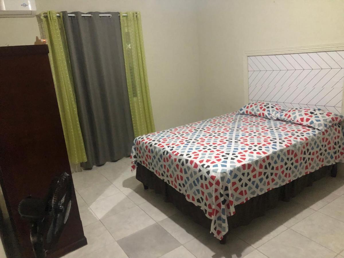 Apartmentswestvillage 2Bedroom Montego Bay Kültér fotó